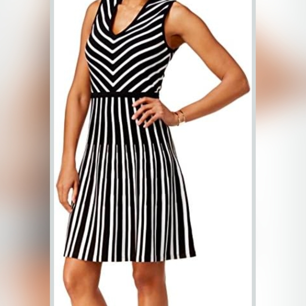 Anne Klein Black & White Striped Fit And Flare Mini Knit Dress Sz M Minimalist